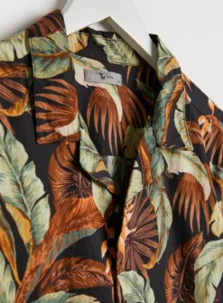 Brown Leaf Print Hawaiian Regular Fit Shirt - XXXL -The Sleek Ward Sales tuc142115807 Multi20Coloured R Z004A