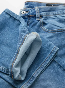 Mid Denim Comfort Straight Leg Jeans42R