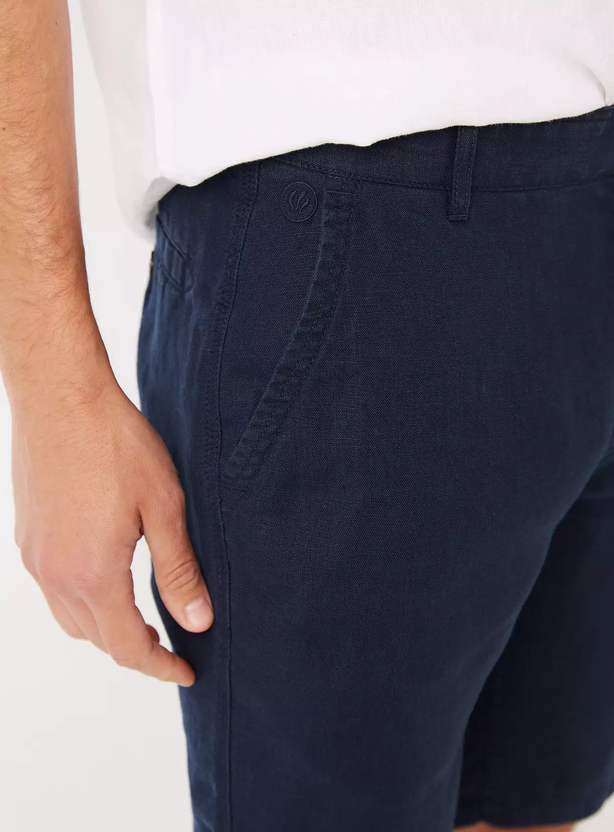 FATFACE Mawes Chino Shorts - 28 4 FATFACE Mawes Chino Shorts - 28 - Image 2