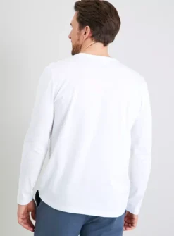 White Long Sleeve T-Shirt M