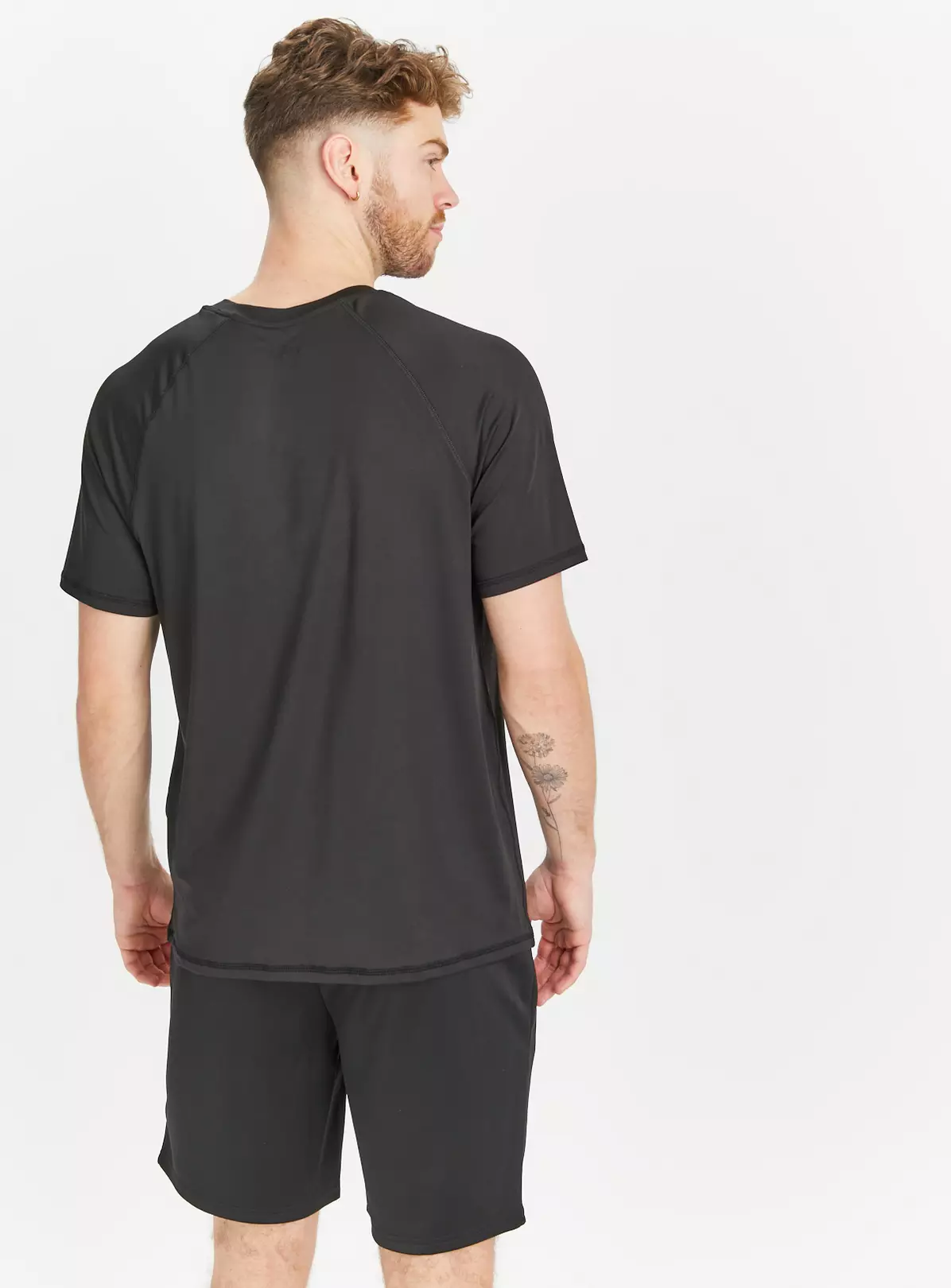 Active Core Black T-Shirt S 6 Active Core Black T-Shirt S - Image 4