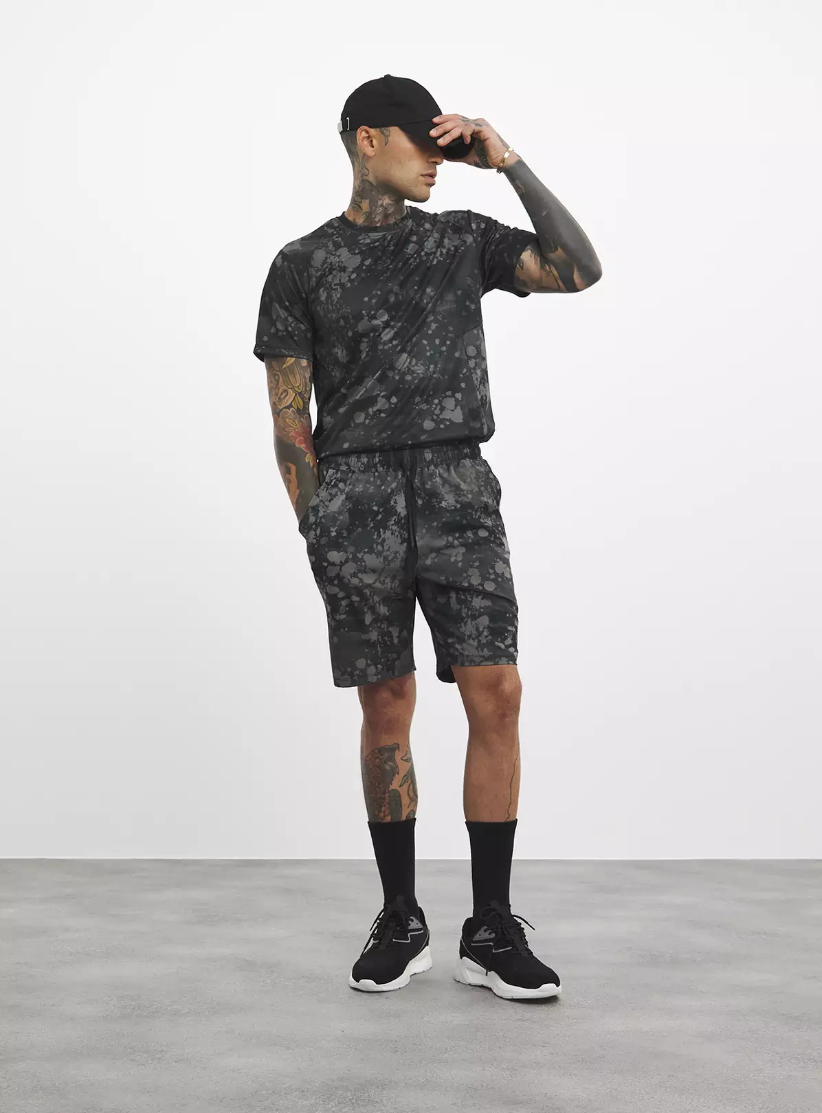 JACAMO Black Active Print Training Short 46/48 4 JACAMO Black Active Print Training Short 46/48 - Image 2