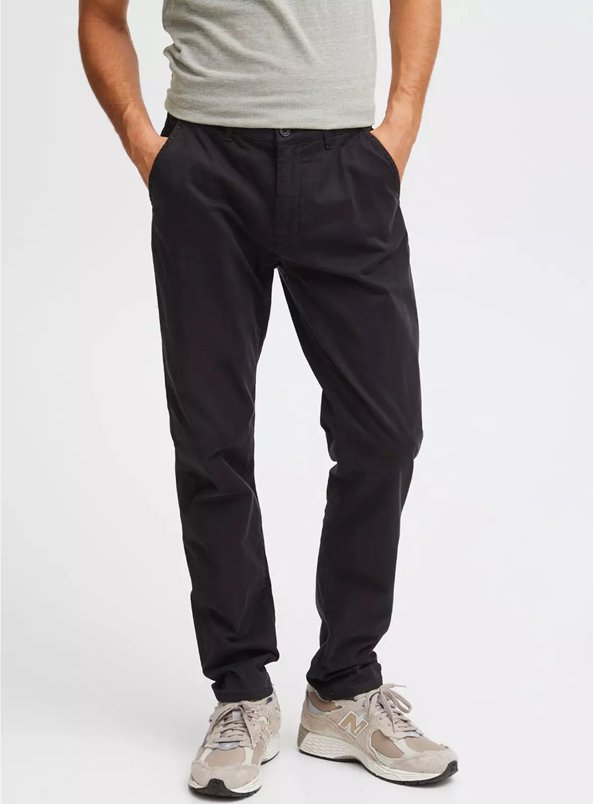 CASUAL FRIDAY Slim Black Chino W38 L32 3 CASUAL FRIDAY Slim Black Chino W38 L32